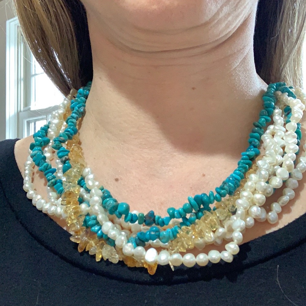 Beaded necklace